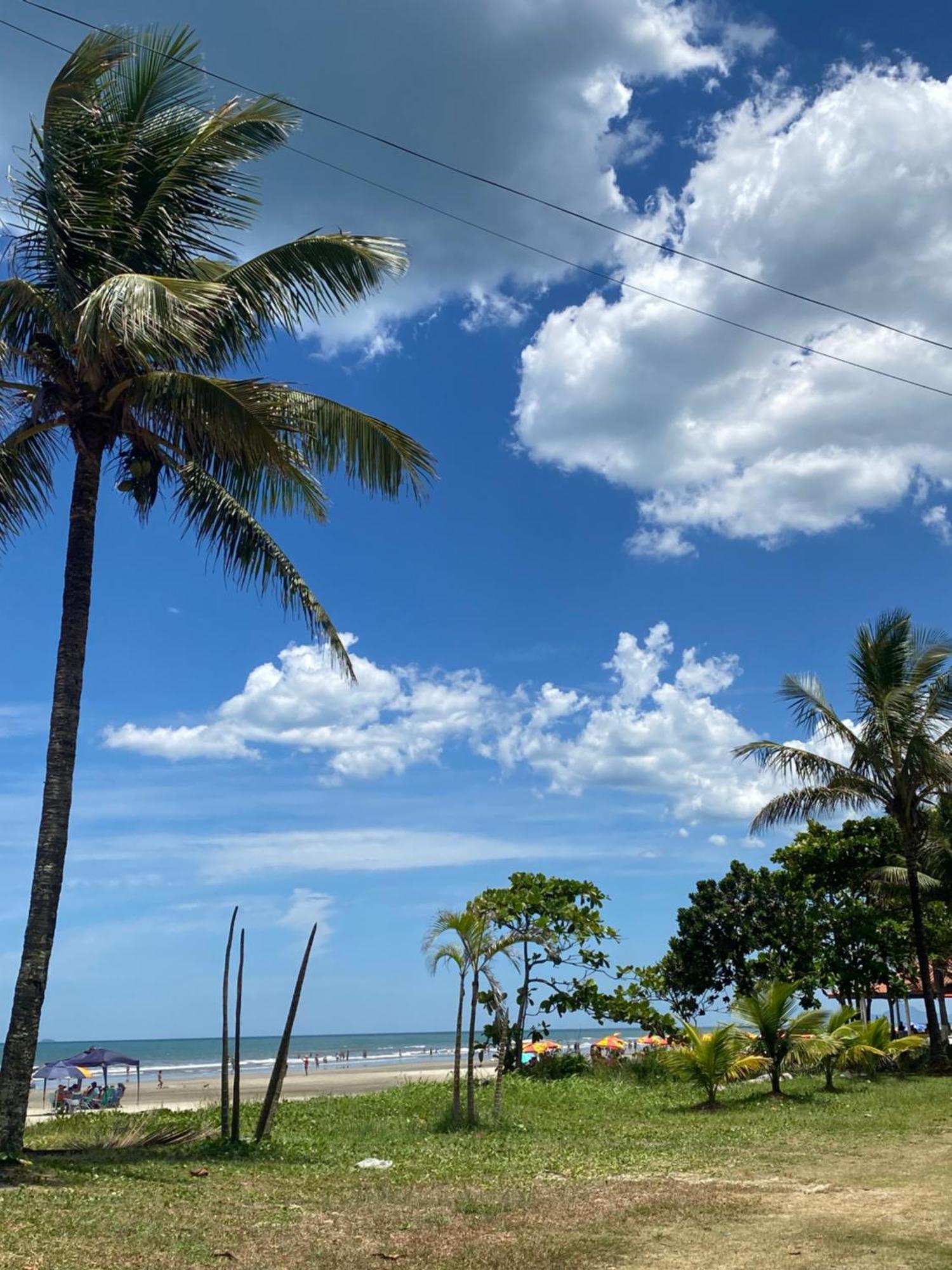 Pousada Amarela Itanhaém Buitenkant foto