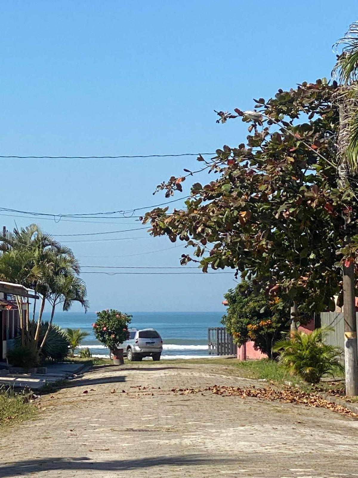 Pousada Amarela Itanhaém Buitenkant foto